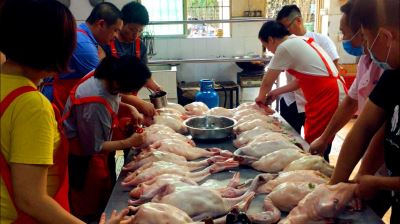 烧鸭培训-填酱缝针